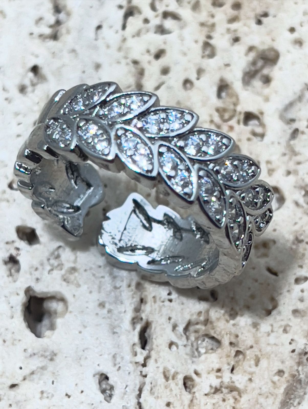 Sparkling Silver Leaf Adjustable Ring with Cubic Zirconia