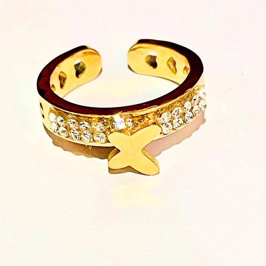 Butterfly ring with stones for ladies