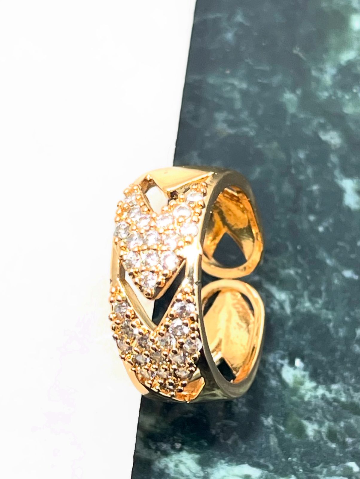 Gold-Toned Zigzag Heart Ring with Pave Setting