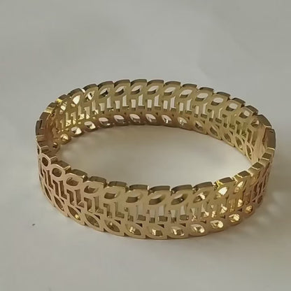Elegant Gold-Plated Cutout Bangle Bracelet